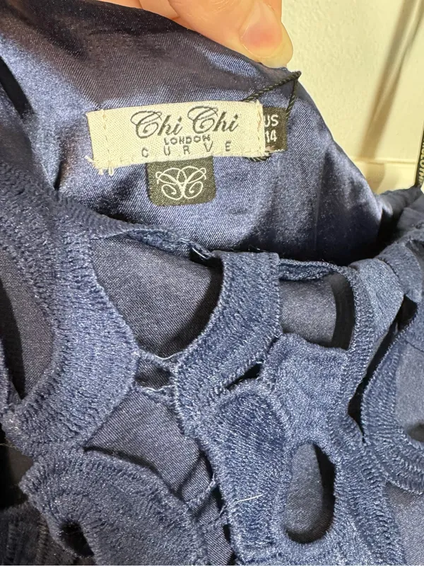 Chi chi London Curve One Shoulder Skater‎ Crochet Dress In Navy size 14 NWT - Image 2