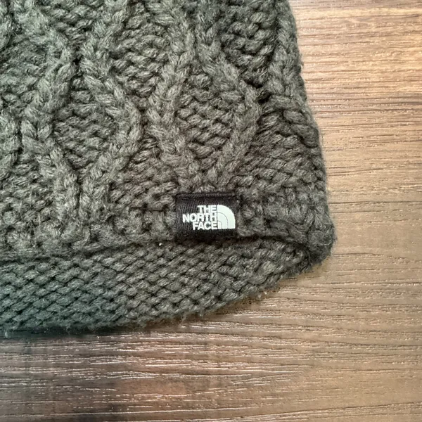 The North Face Cable Knit Beanie Charcoal Grey Logo Winter Hat OSFM Gorpcore - Image 2