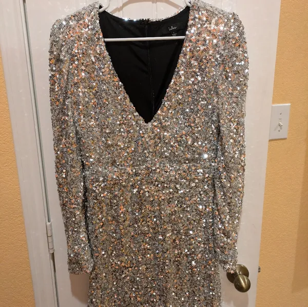 Lulu's Silver Sequin Bodycon Mini Dress L - Image 2