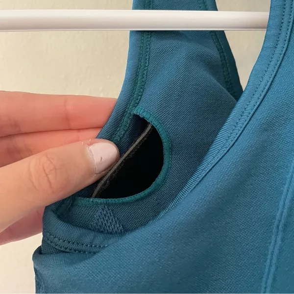 Women’s Sports‎ Bra turquoise removable cups padded workout exercise comfortable - Image 5