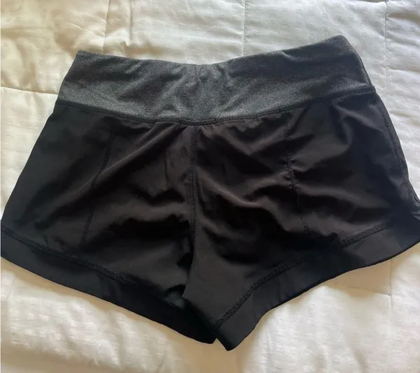 athletic shorts Size XS - Image 2