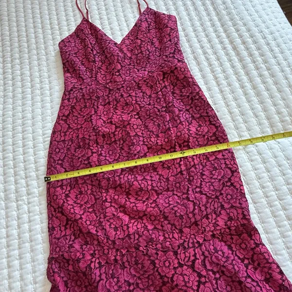 NBD Brielle Raspberry & Magenta Pink Flared Base Midi Dress Sz XS Extra Small - Image 2