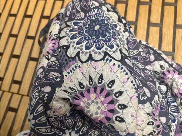Vera Bradley purple and navy floral backpack - Image 9
