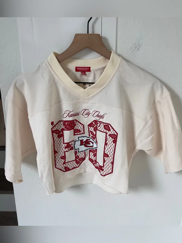 Anthropologie Mitchell & Ness NFL Cropped Jersey Kansas City Chiefs NWT - Image 2
