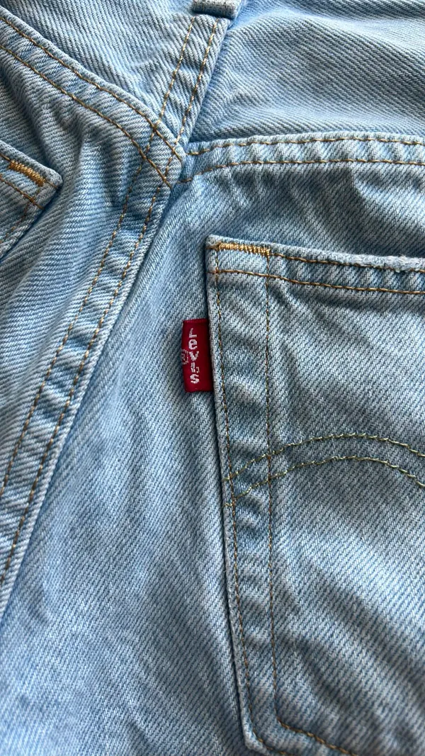 Levi’s Jean 501 Shorts - Image 4