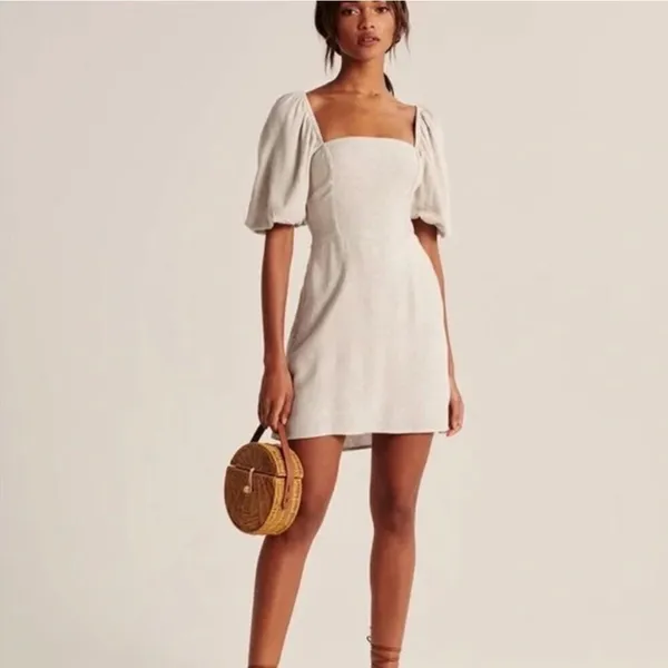 Abercrombie & Fitch Square Neck Short Sleeve‎ Mini Dress Romper in Stone Size M - Image 6