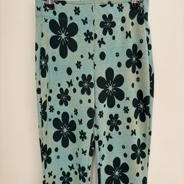 Urban Outfitters Bryn Floral Flare Pants S Green Retro Y2K Stretch Knit Boho - Image 4