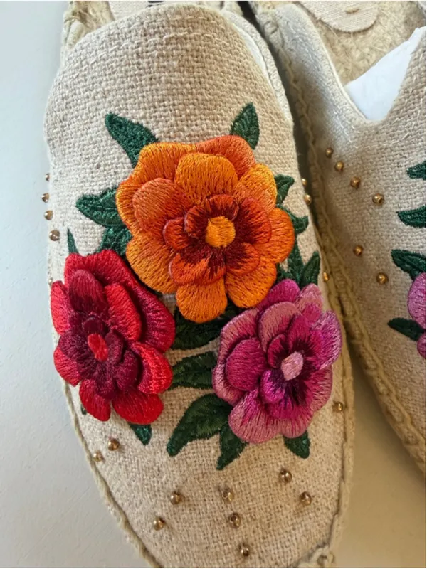Soludos Flower Emboridered Espadrille Women Size 9 - Image 4