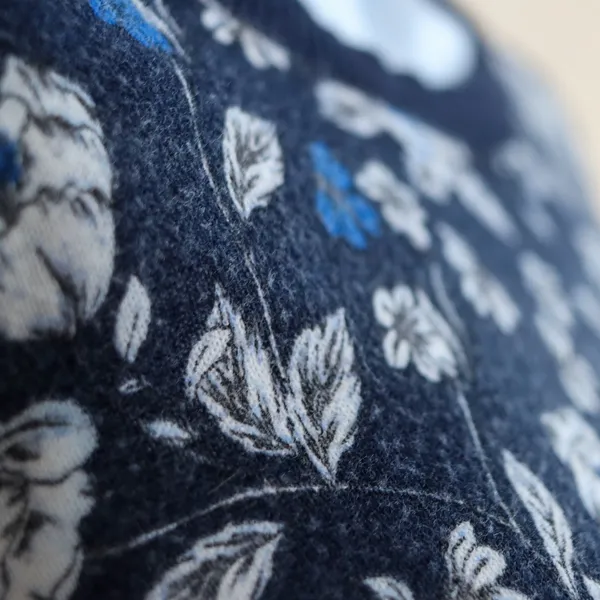 Lauren Ralph Lauren‎ Women's Floral Print Crew Neck Sweater Blue White Size M - Image 7