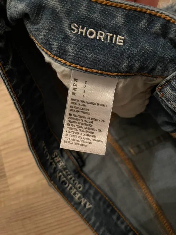 American Eagle Shorts - Image 4