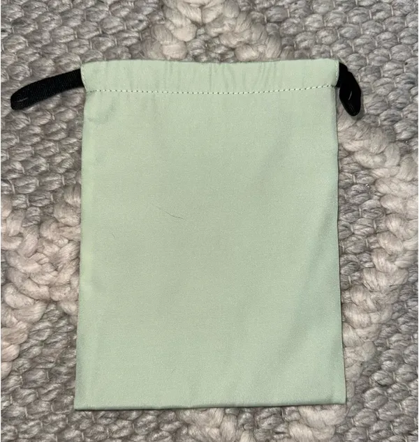 prada pouch - Image 2