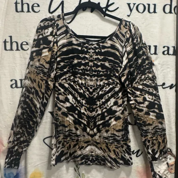 Karen Kane Animal Print Stretch Jersey Wrap Top Size L - Image 3