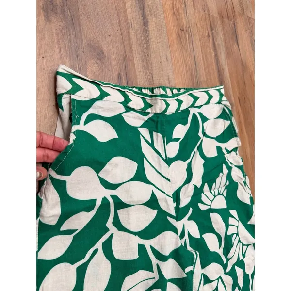 Atelier Nicole Miller Women L Linen Blend Green Floral Wide Leg Crop Pants - Image 4