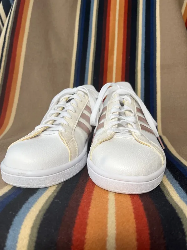 adidas Women’s Cloudfoam Leather Sneakers Metallic Pink White Size 10 - Image 3