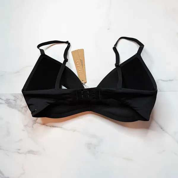 NWT Skims Wireless Form Push-Up Plunge Bra  - Image 4