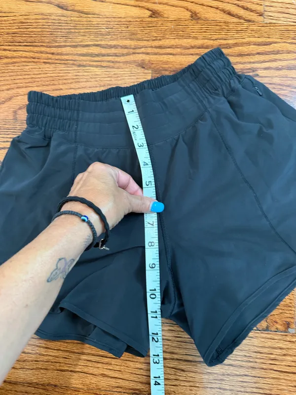 Lululemon Hot Hot Shorts - Image 5