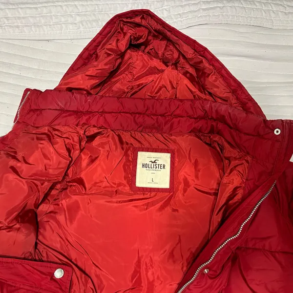 Hollister Womens  Outerwear - Image 8