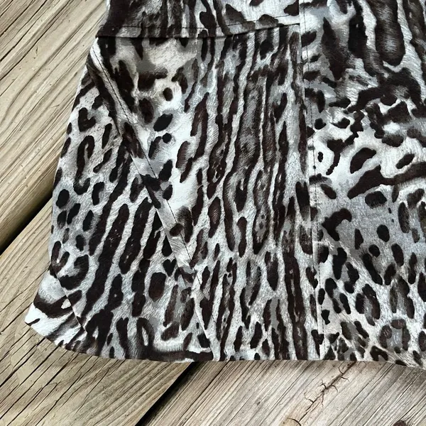 Donna Karan Women's Sleeveless Animal Print Top Size 12 - Image 3