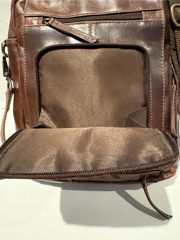 Classic Brown Leather Crossbody Messenger Bag for Men or Women. - Image 5