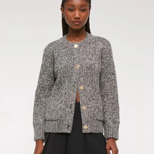Abercrombie and Fitch- Casual crewneck cardigan with metallic details - Image 5