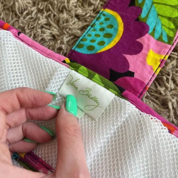 Vera Bradley Floral Pattern Roll Up Makeup / Toiletry Bag - Image 8
