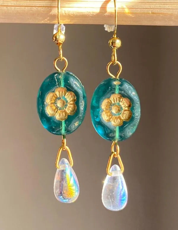 quality Czech glass beads fairy chic dangle earrings💐 - Image 5