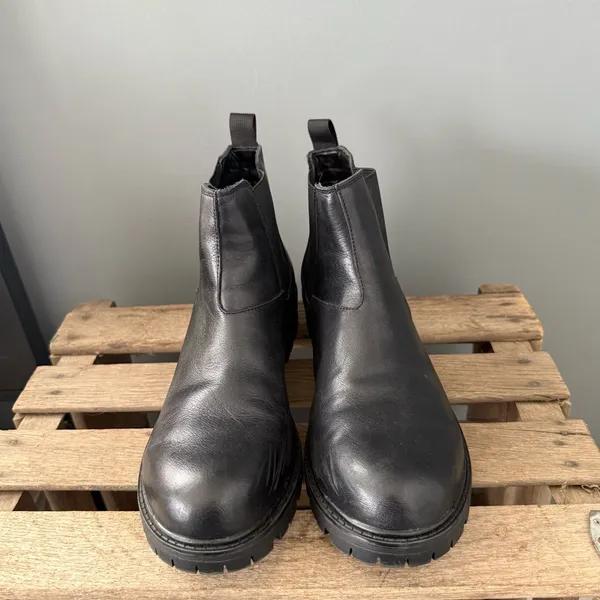 Vepose Womens Black Leather‎ Chunky Heel Ankle Size 11 Chelsea Boots A24 - Image 6