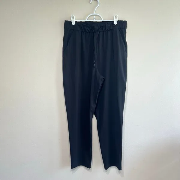 Lululemon Keep It Moving Black Pants High Rise 10 Women - Image 2