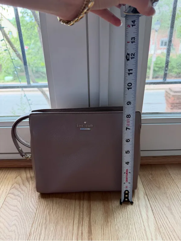 Kate Spade New York Taupe Mauve Pebbled Cow Leather Gold Chain Shoulder Bag - Image 8