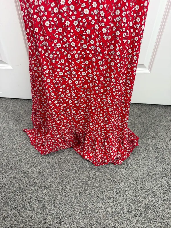 Olivaceous Size M Red Floral Ruffle Strap Maxi Dress NWOT - Image 6