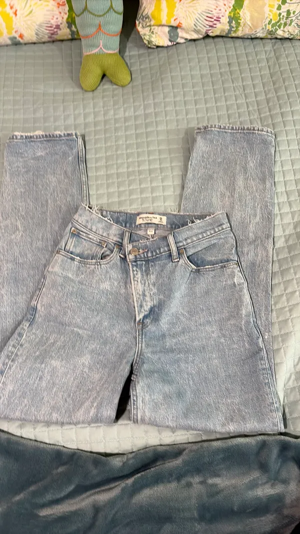 Abercrombie 90s Straight Ultra High-Rise Curve Love - Image 5