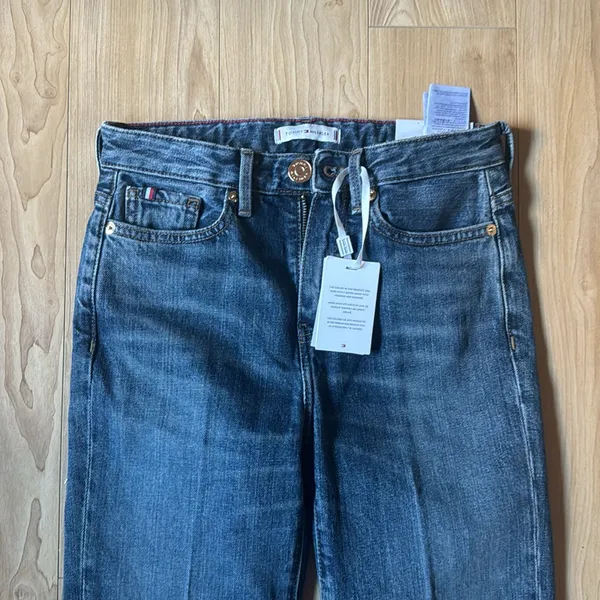 Tommy Hilfiger Bootcut Jean - Image 2