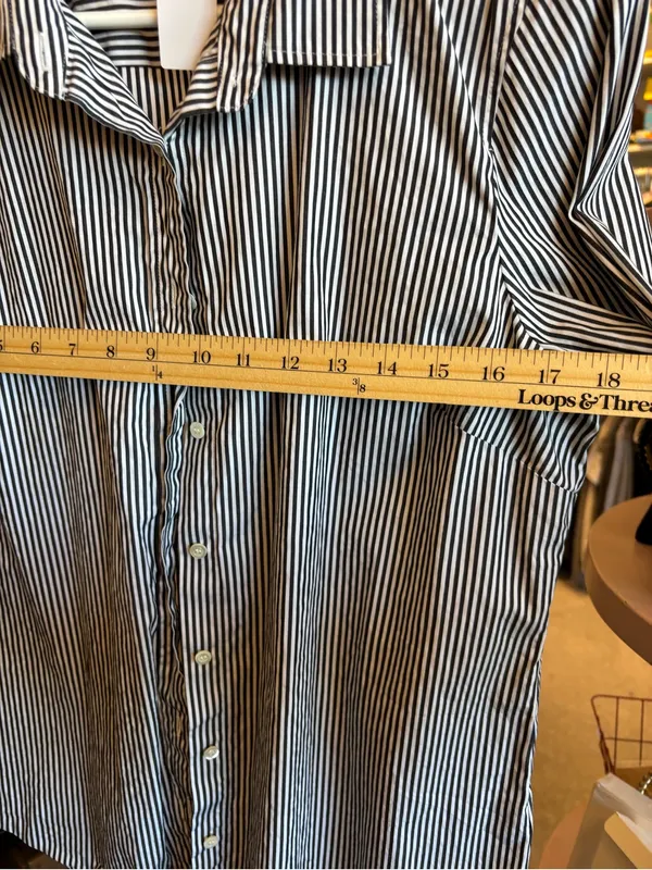 J.Crew Women's Striped Button-Up Shirt‎ - Image 11