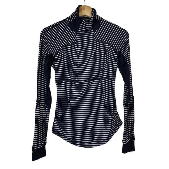 Lululemon Women Sz 2 Base Runner 1/2‎ Zip Black White Running Top Pullover - Image 2