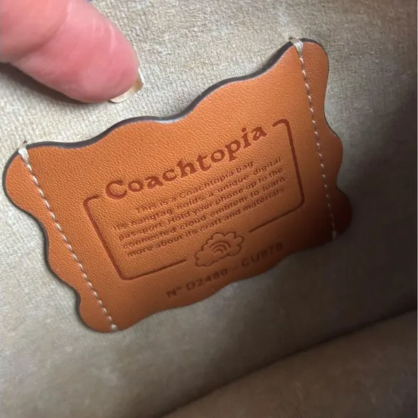 Coach CoachTopia Orange Leather zip curved Shoulder Bag - Image 14