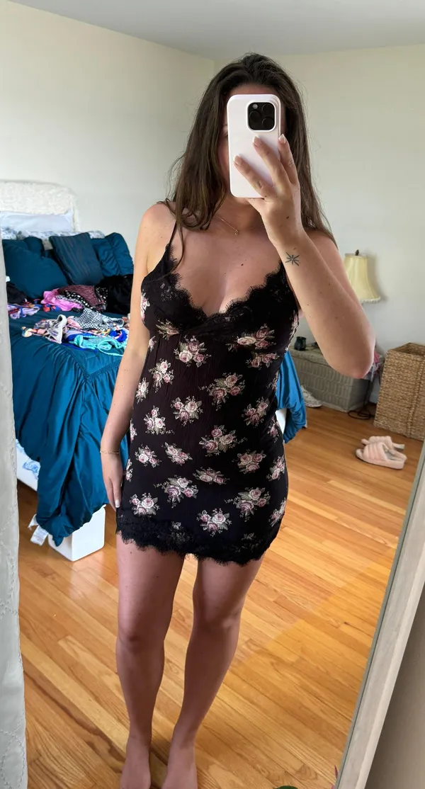 American Eagle Outfitters Rose Dress - Image 2