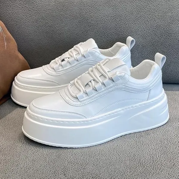 NWT ~ White Breathable Lightweight Faux Leather Platform Sneakers ~ Women's 11.5 - Image 3