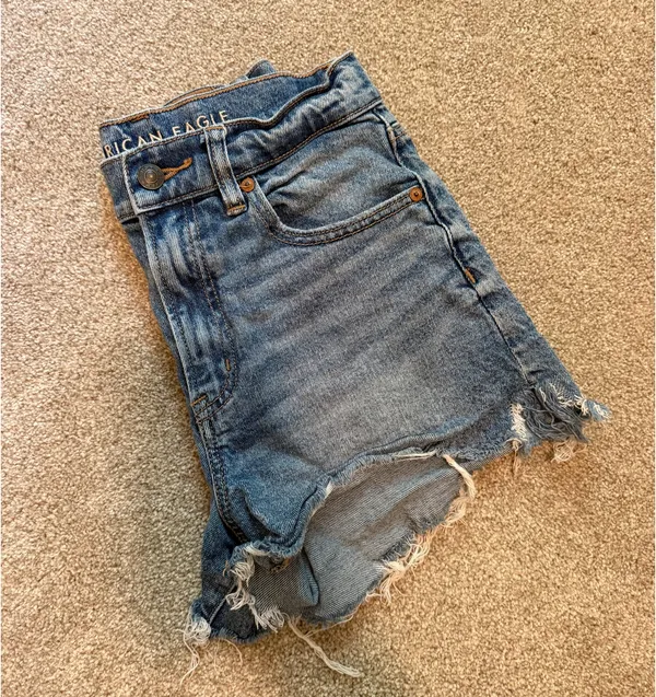 American Eagle Stretch Denim High-Rise Shorts - Image 2