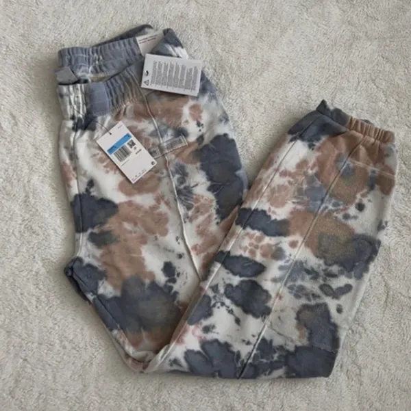 Nike Loose Fit Tie Dye Cuffed Sweatpants in Slate Blue, Medium - Image 10
