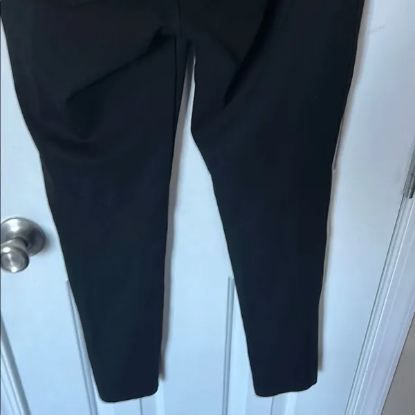 Guess Black Ankle Pants - Image 4