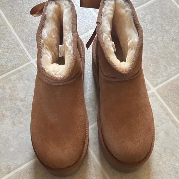 Mel&Syd 100% Australian Sheepskin Ultra Mini Boots for Women - Image 6