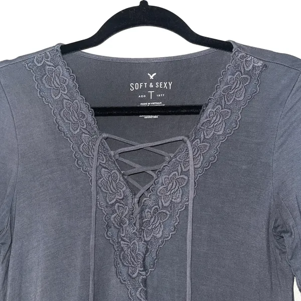 American Eagle Soft & Sexy Gray Lace Strappy Front Top - Image 3