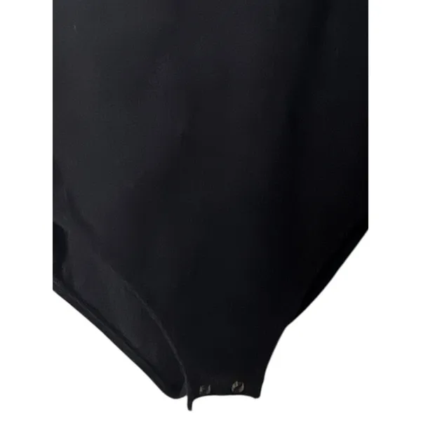 Old Navy Women's Black Closure Detail Sleeve Round Neck Bodysuit Sz M - Image 3