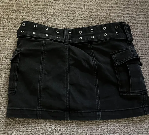 Urban Outfitters Mini Cargo Skirt - Image 3