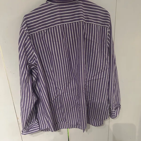 Ralph Lauren Lavender and White Striped Button-Down Shirt no size pit to pit 26 - Image 11