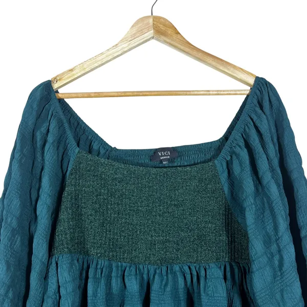 VICI Smocked Textured Babydoll Balloon Sleeve Tunic Top Teal Boho Size Medium - Image 2
