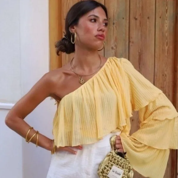 Zara One Sleeve Ruffle Butter Yellow Crop Top Blogger's Fave Size Medium NWT - Image 3