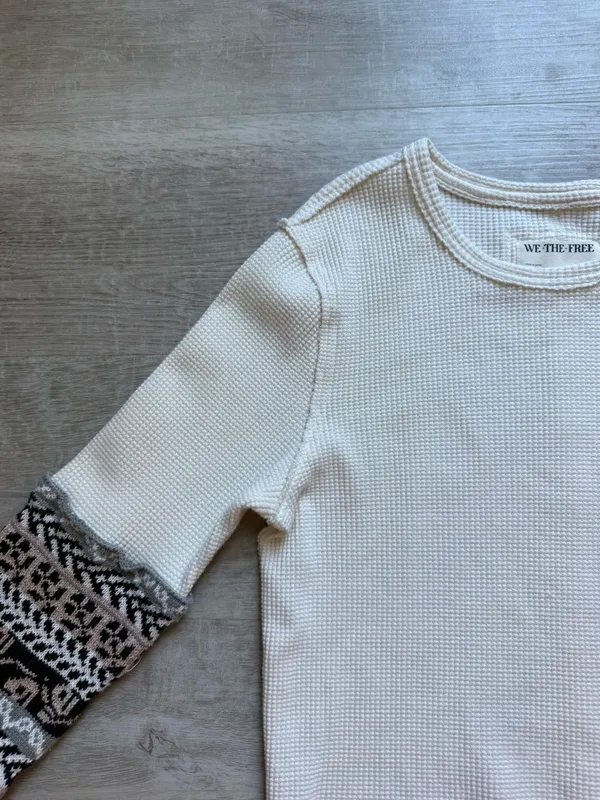 Free People We The Free Waffle Knit Body Mixed Media Print Knit Cuffs Top Size L - Image 3
