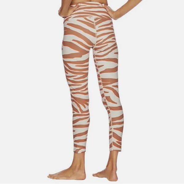 Beach Riot Sport Piper‎ High Rise Stretch Leggings in Cloud Cream Zebra Size XS - Image 4