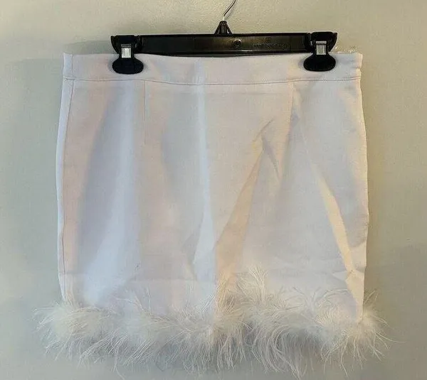 Skirt & Top Set Main Strip 2 Piece White Feather Trim SizeLarge NEW Wedding Bach - Image 4